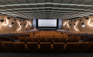 Kino Centrum malá.jpg